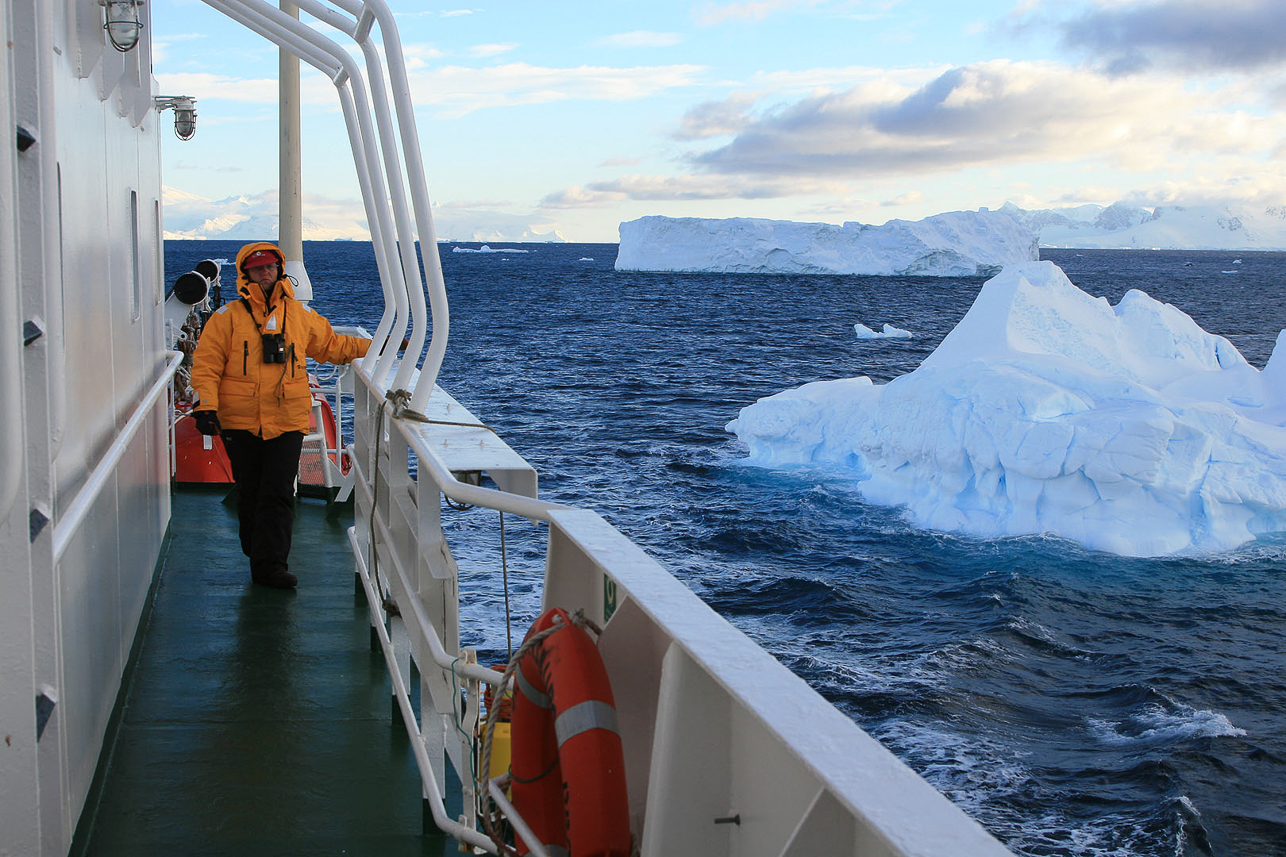 Bland isbergen i Gerlache Strait