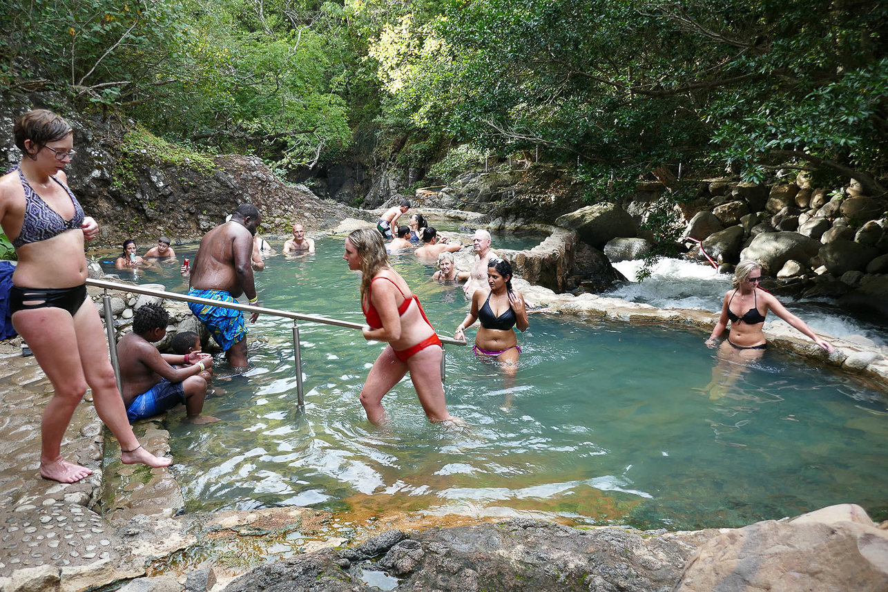 Hot springs at Rio Negro, popular