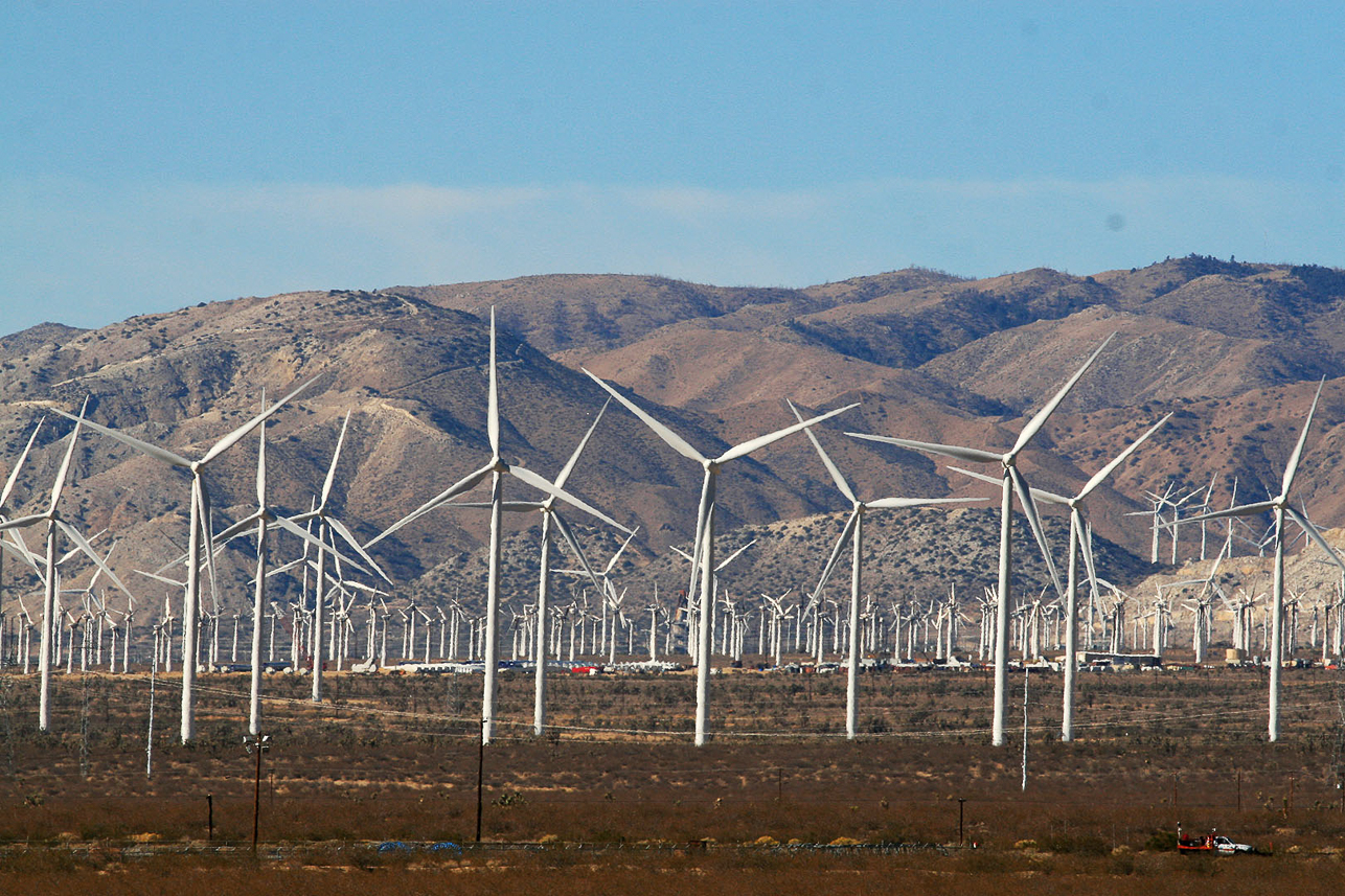 Wind mills close to Mojave