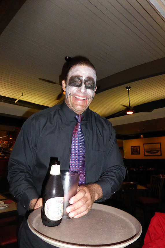 Halloween waiter