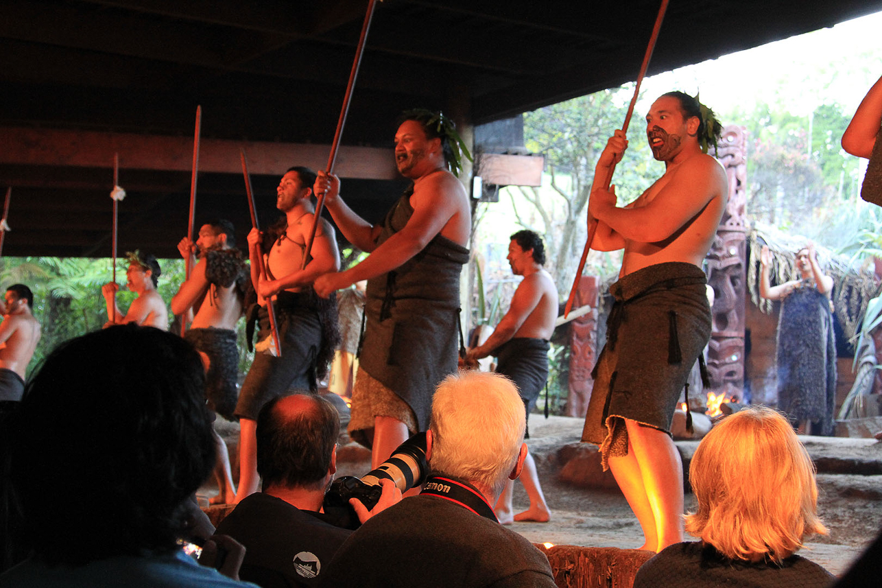 Maori show