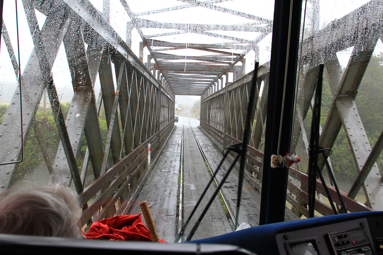 Narrow road bridge