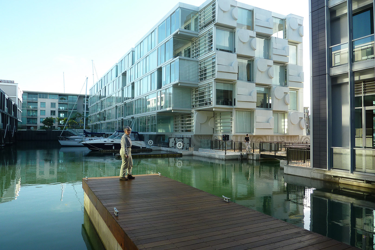 Our hotel at sea-side, Auckland