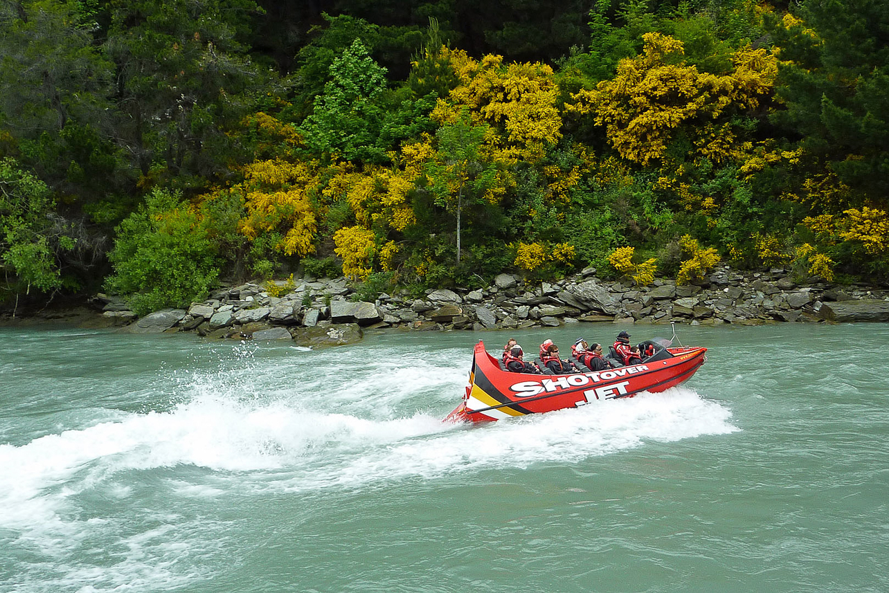 Shotover jet boat, 40 knots (stupid but sometimes you can do something stupid)