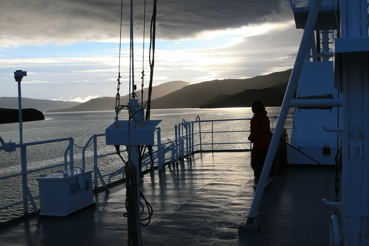 Entering Carnley Harbour at the southern part of Auckland Islands