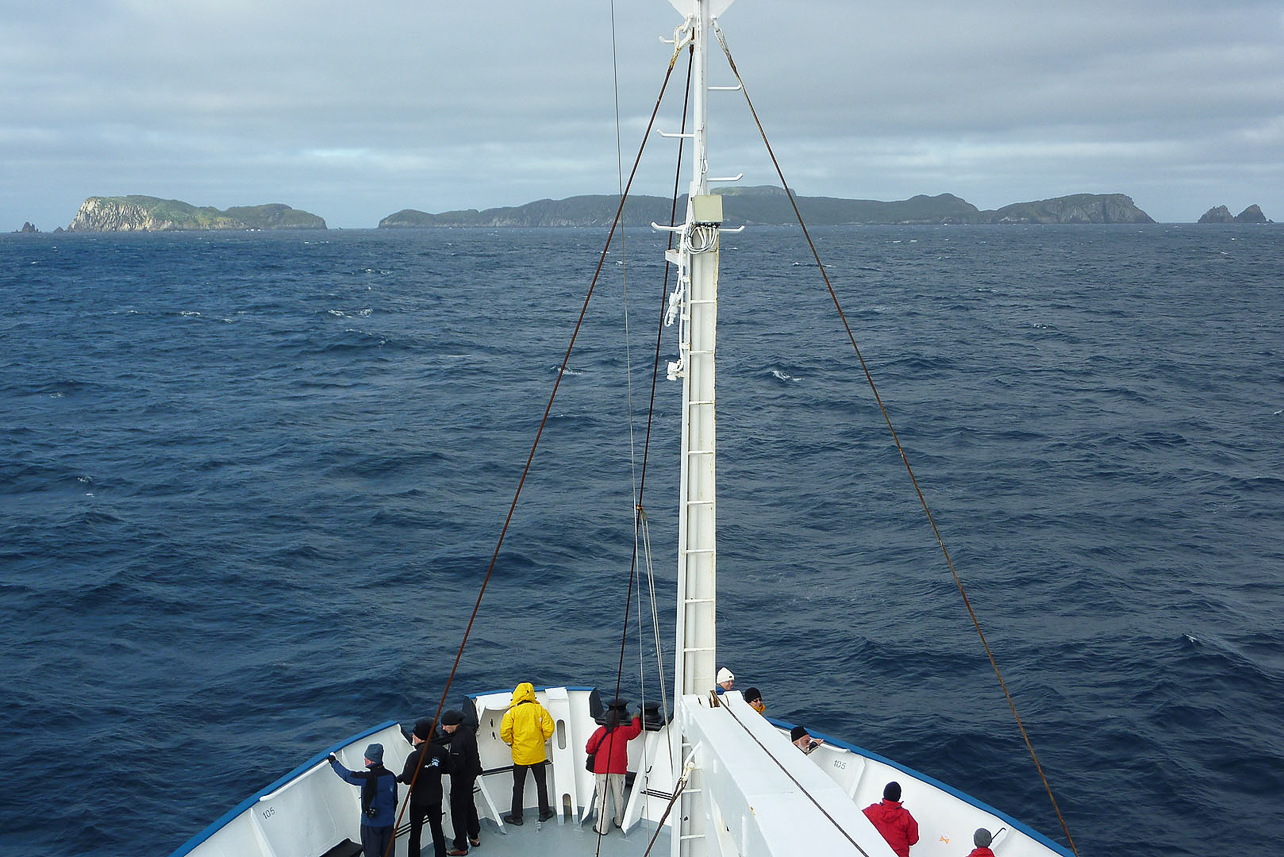 Approaching Snares Islands in the morning