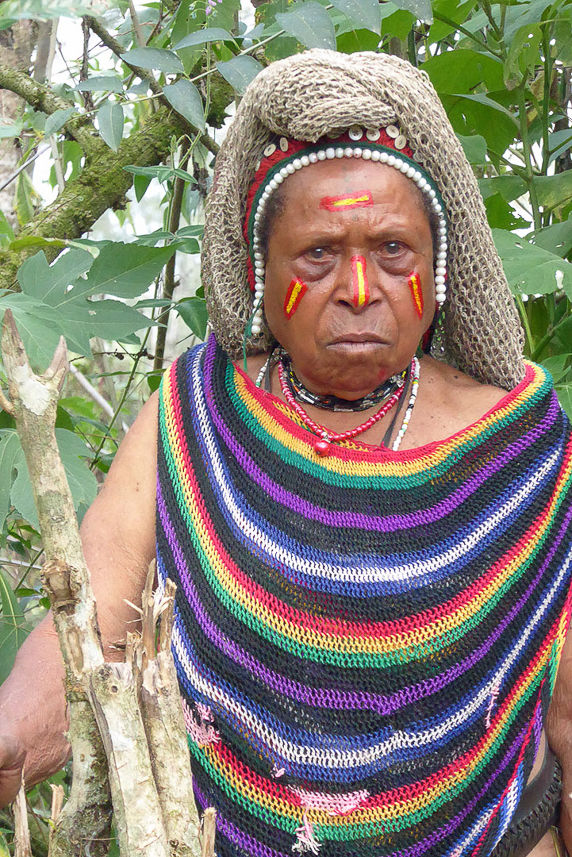 Huli woman