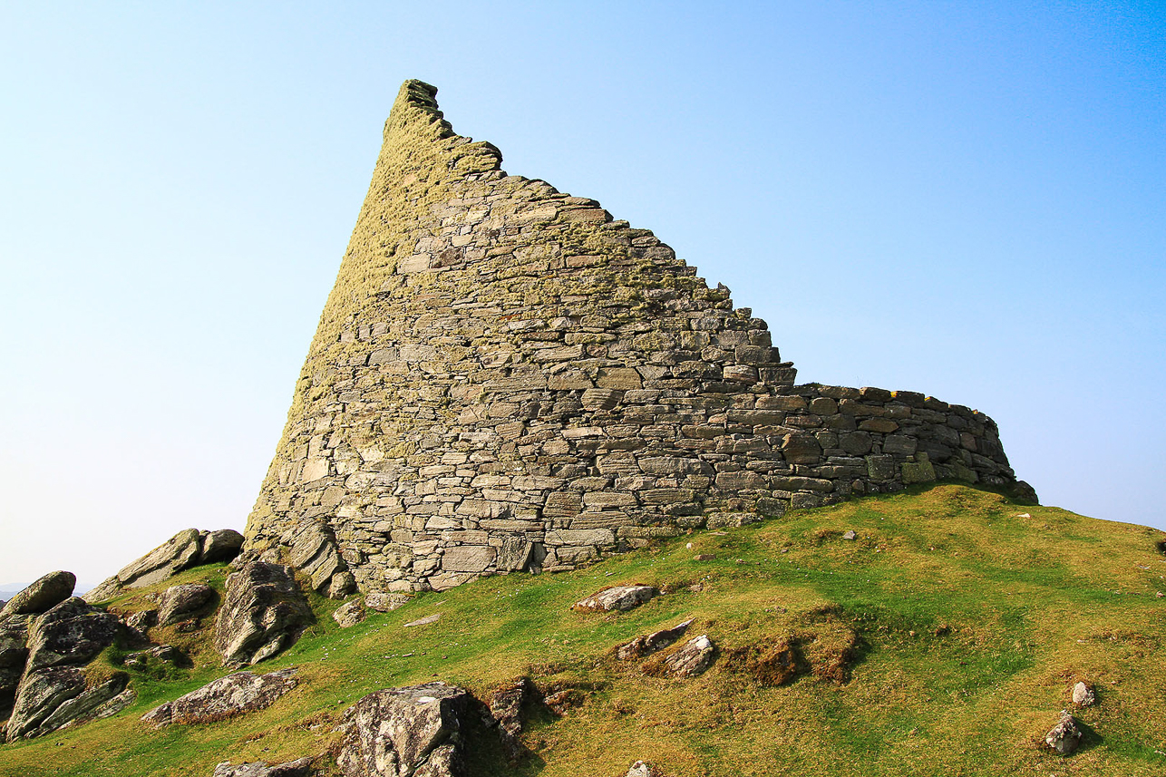 Broch  (dry-stone towers belonging to the local chieftains  around 500 BC) at  Dùn Chàrlabhaigh on Lewis