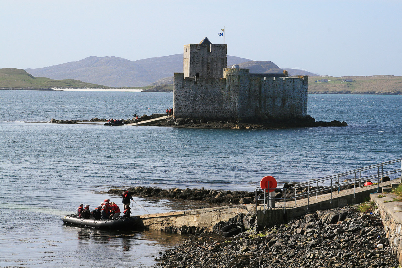 Kismul castle, seen from land