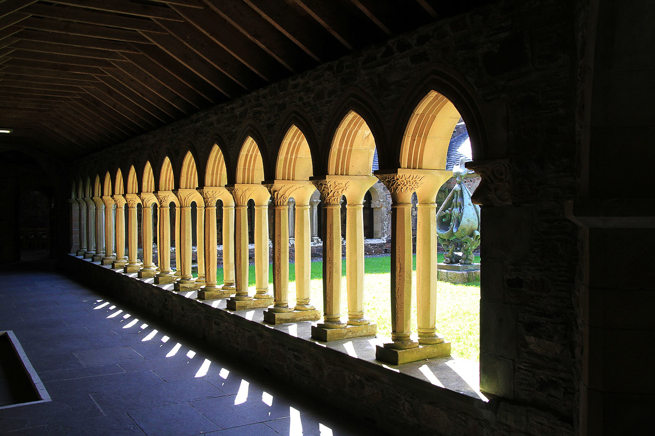 Pillars inside the Iona Abbey