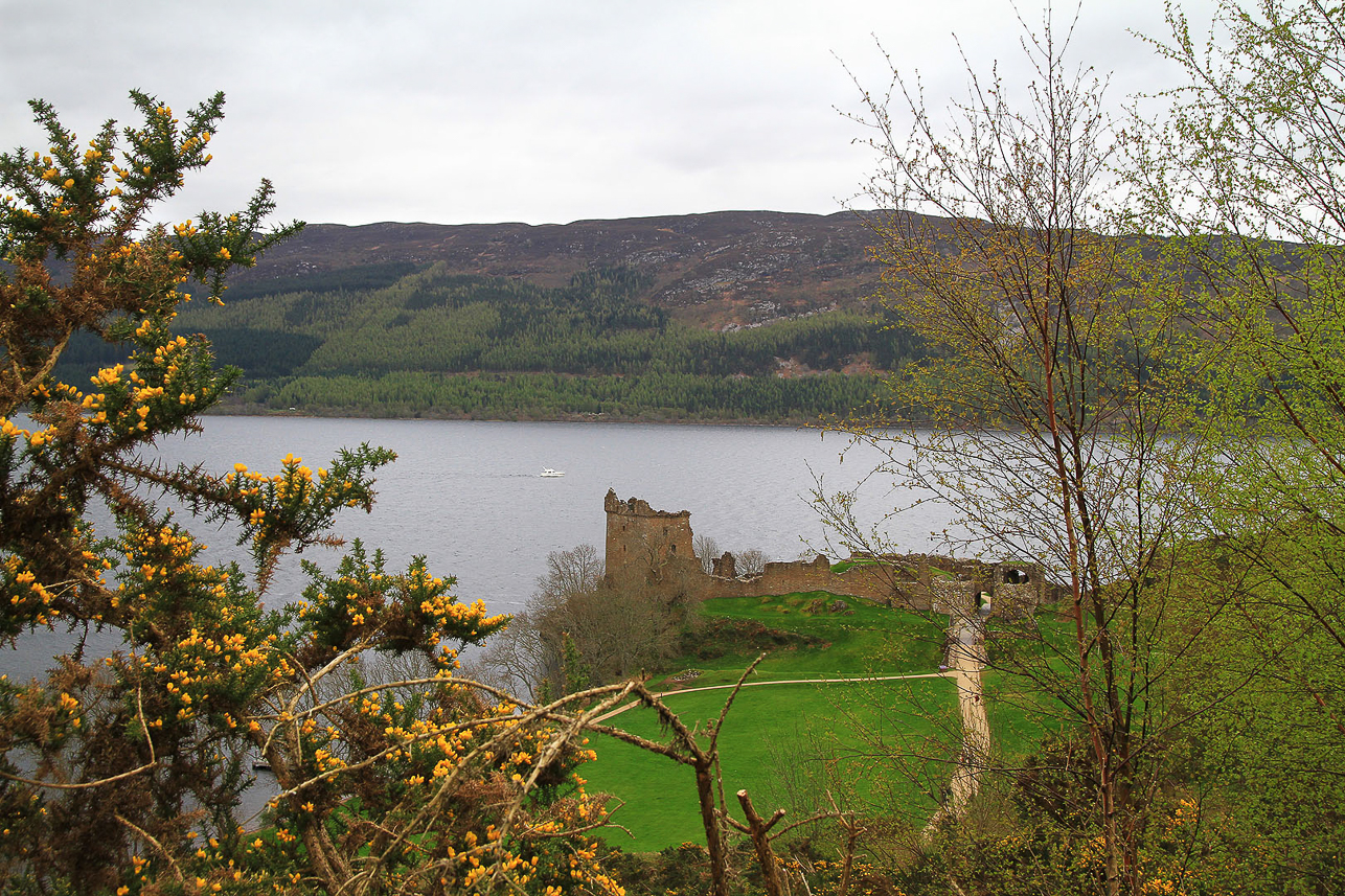 Urquhart Castle at Loch Ness