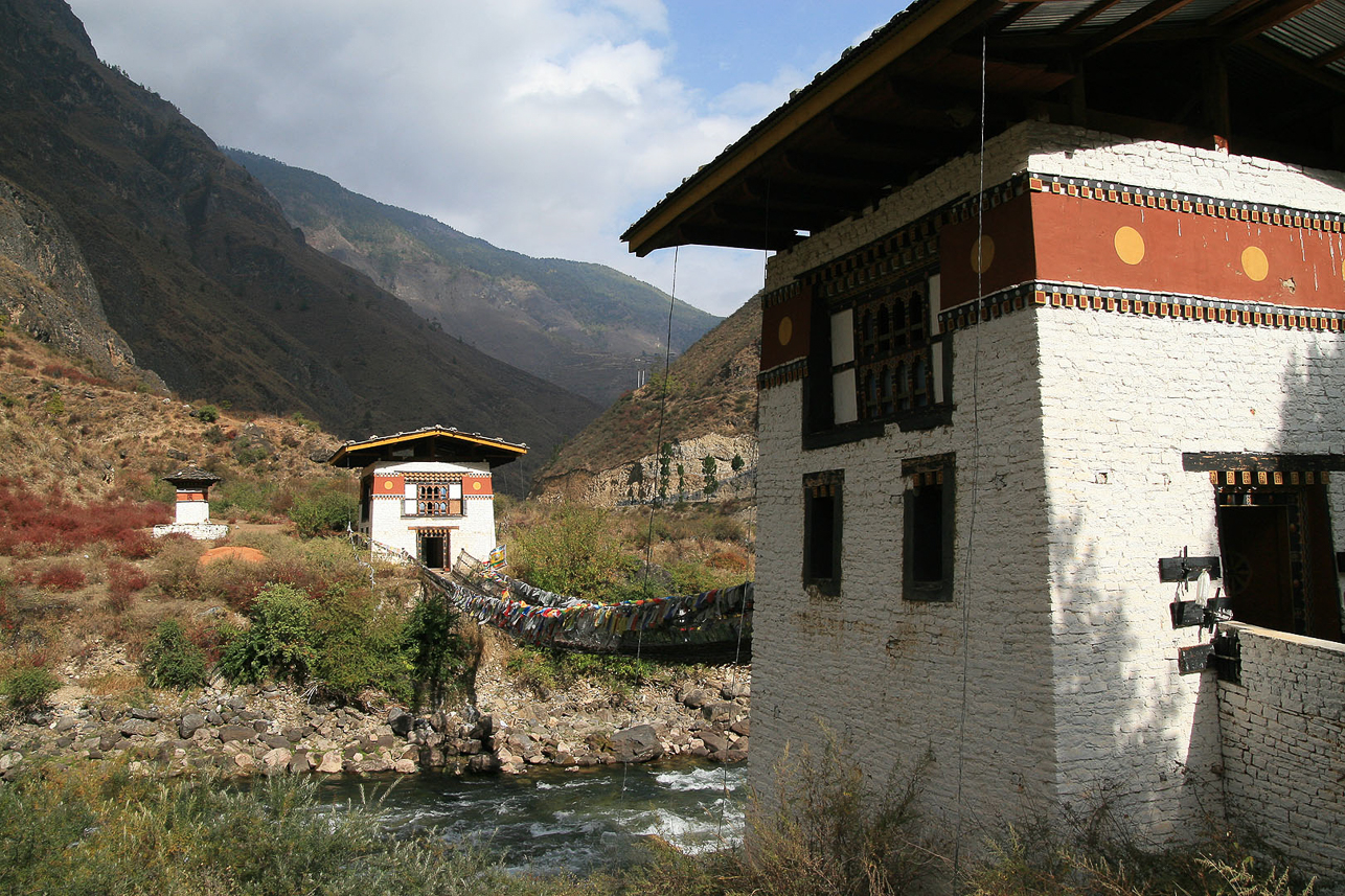 Bridge on the way to Thimpu. The house was used for staying overnight.