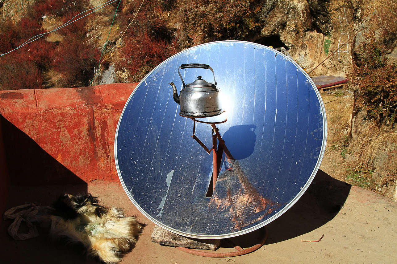 Parabolic water boiler at Drak Yerpa, different models exist.