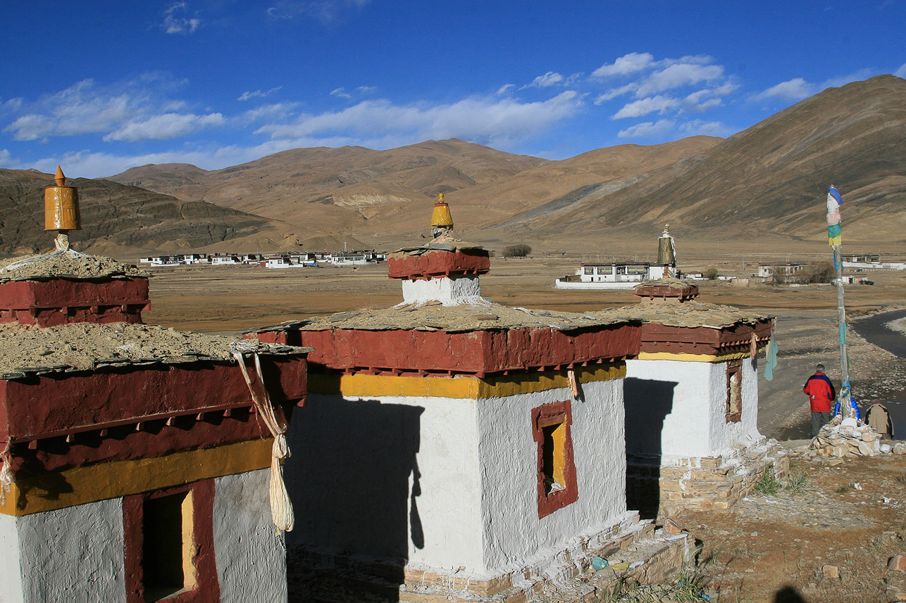 Some stupas at the other side.