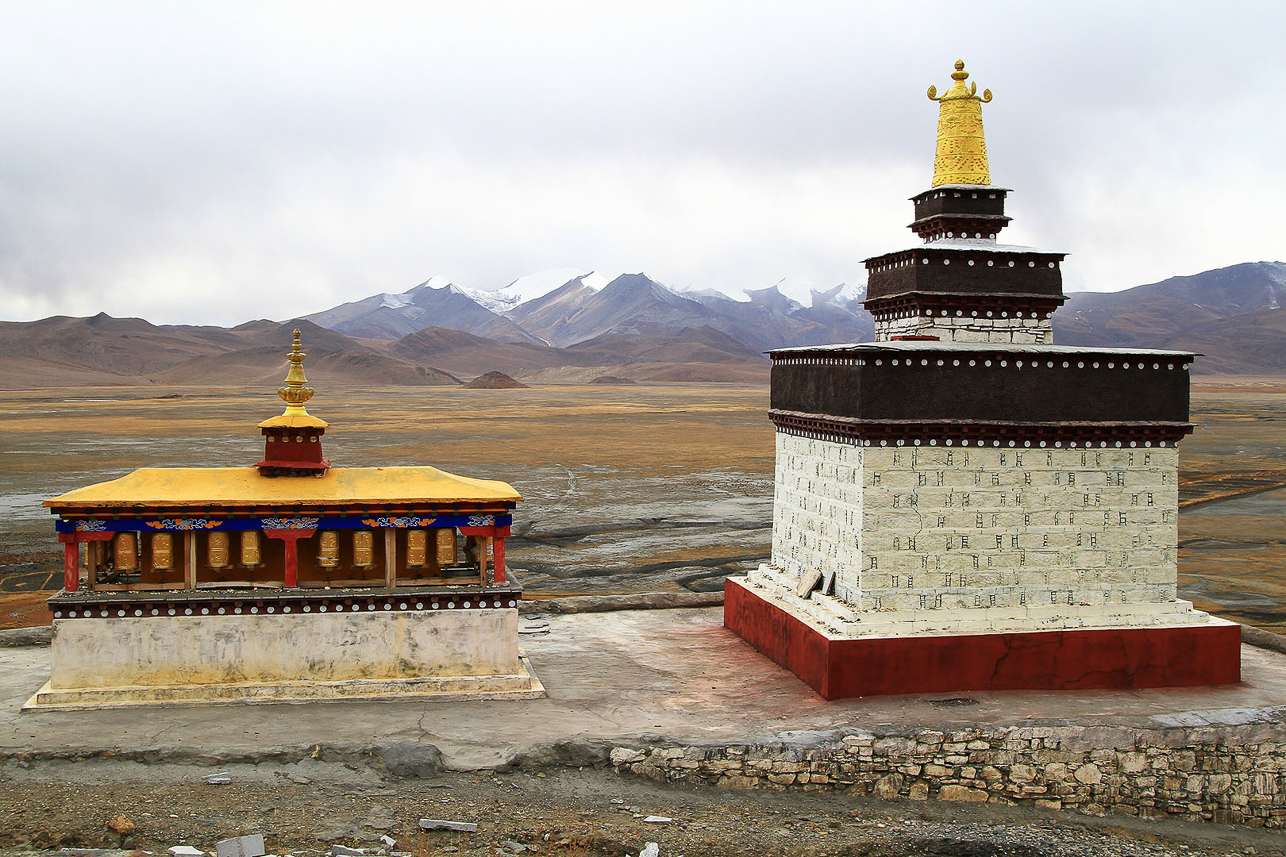 Monuments outside Samding monastery.