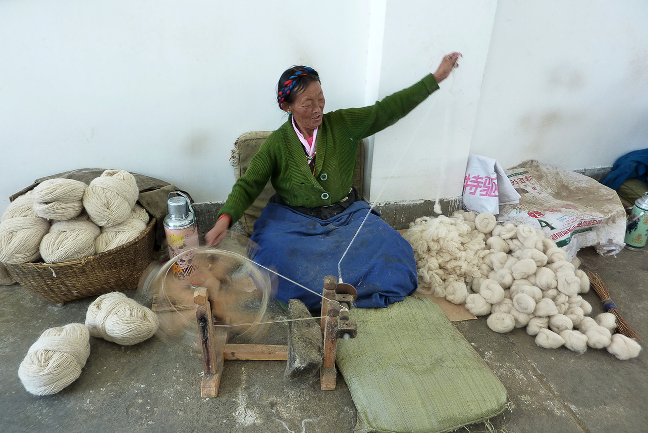 Carpet factory in Shigatse.