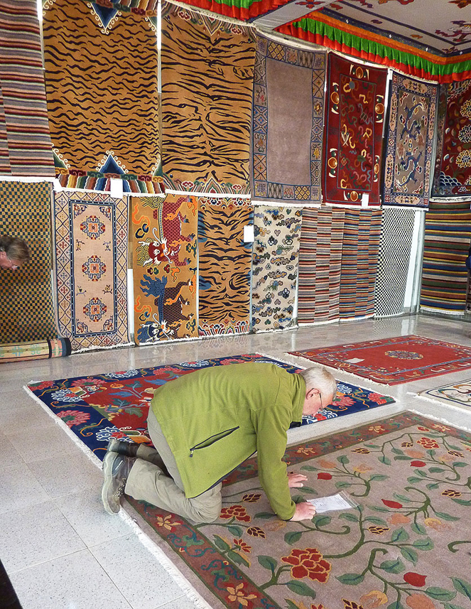 Bengt (and Sigbritt) finds a carpet for their home (it arrived before Christmas).