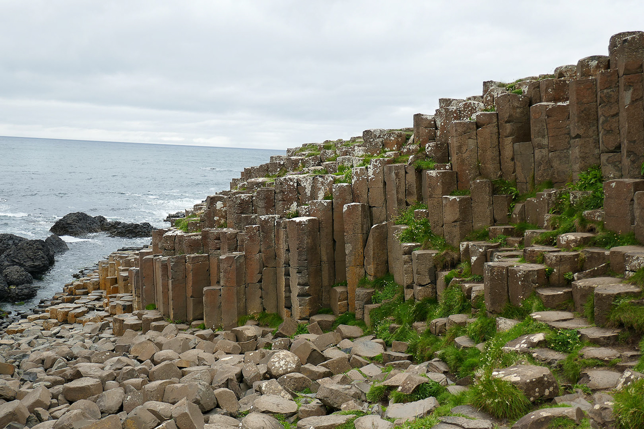 Basalt columns