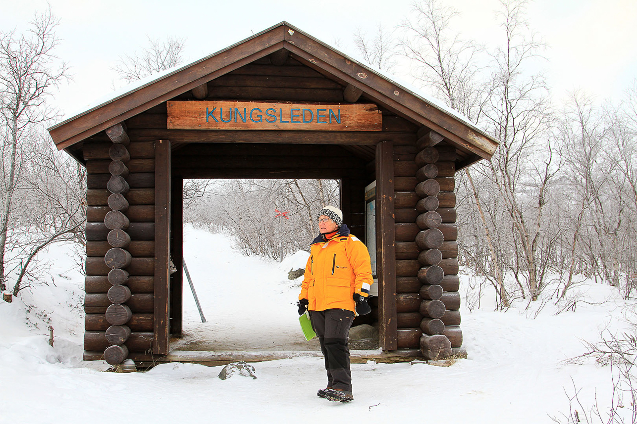 Start of the long Kungsleden mountain trail (in Abisko), where we have been on ski many times/weels