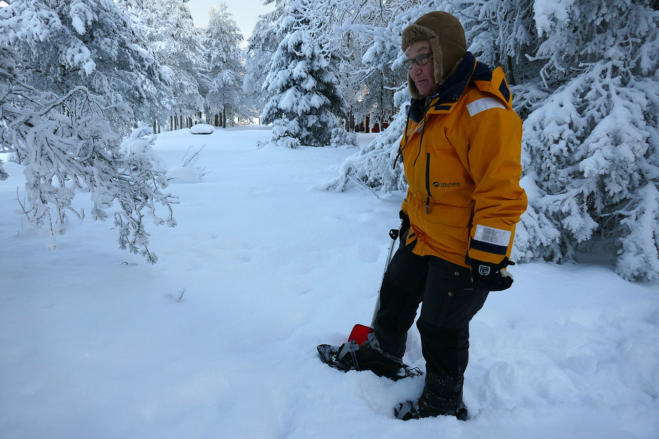 Testing snow shoes for a walk to a geocache