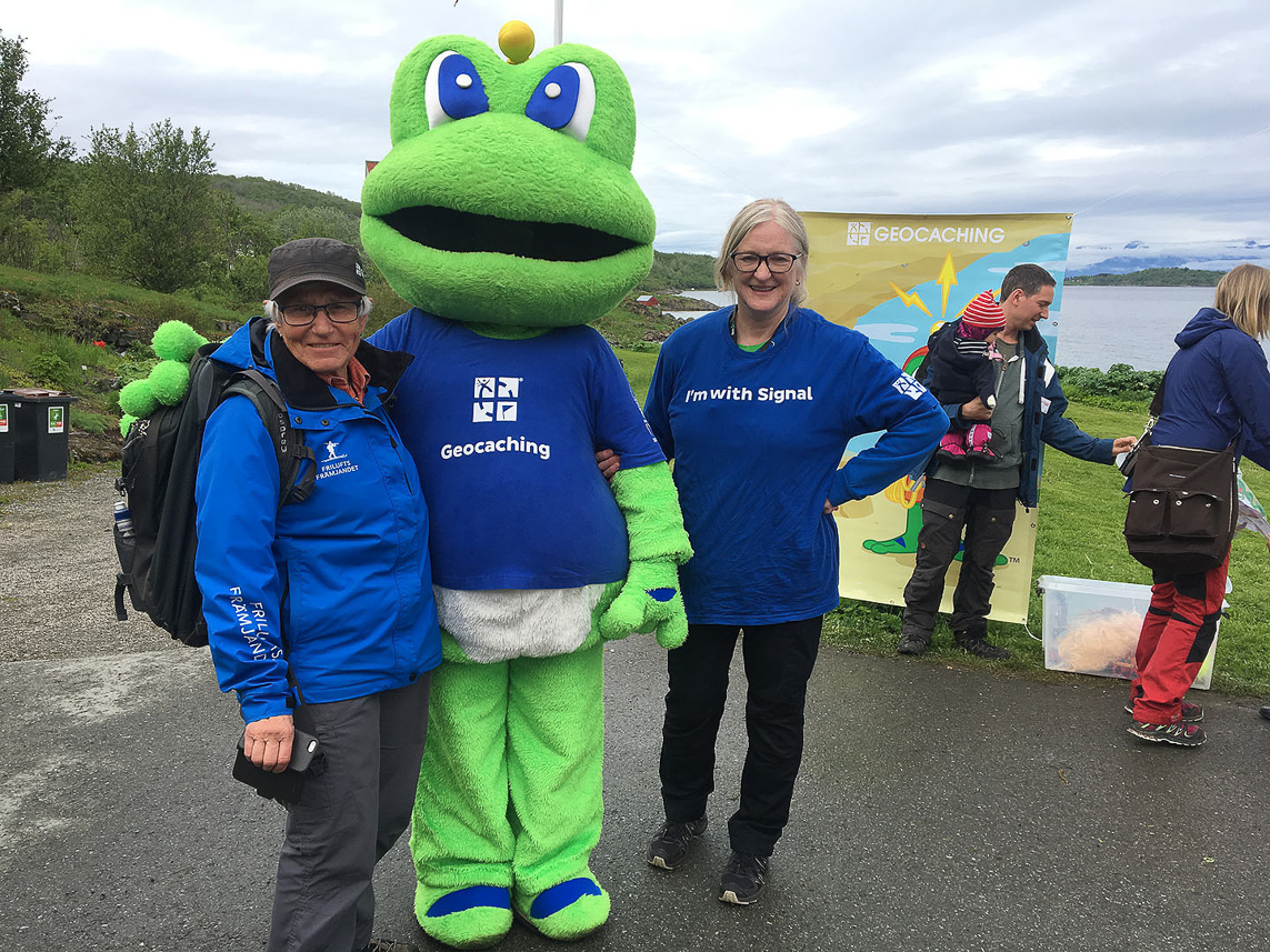 "Signal the frog", a geocaching mascot