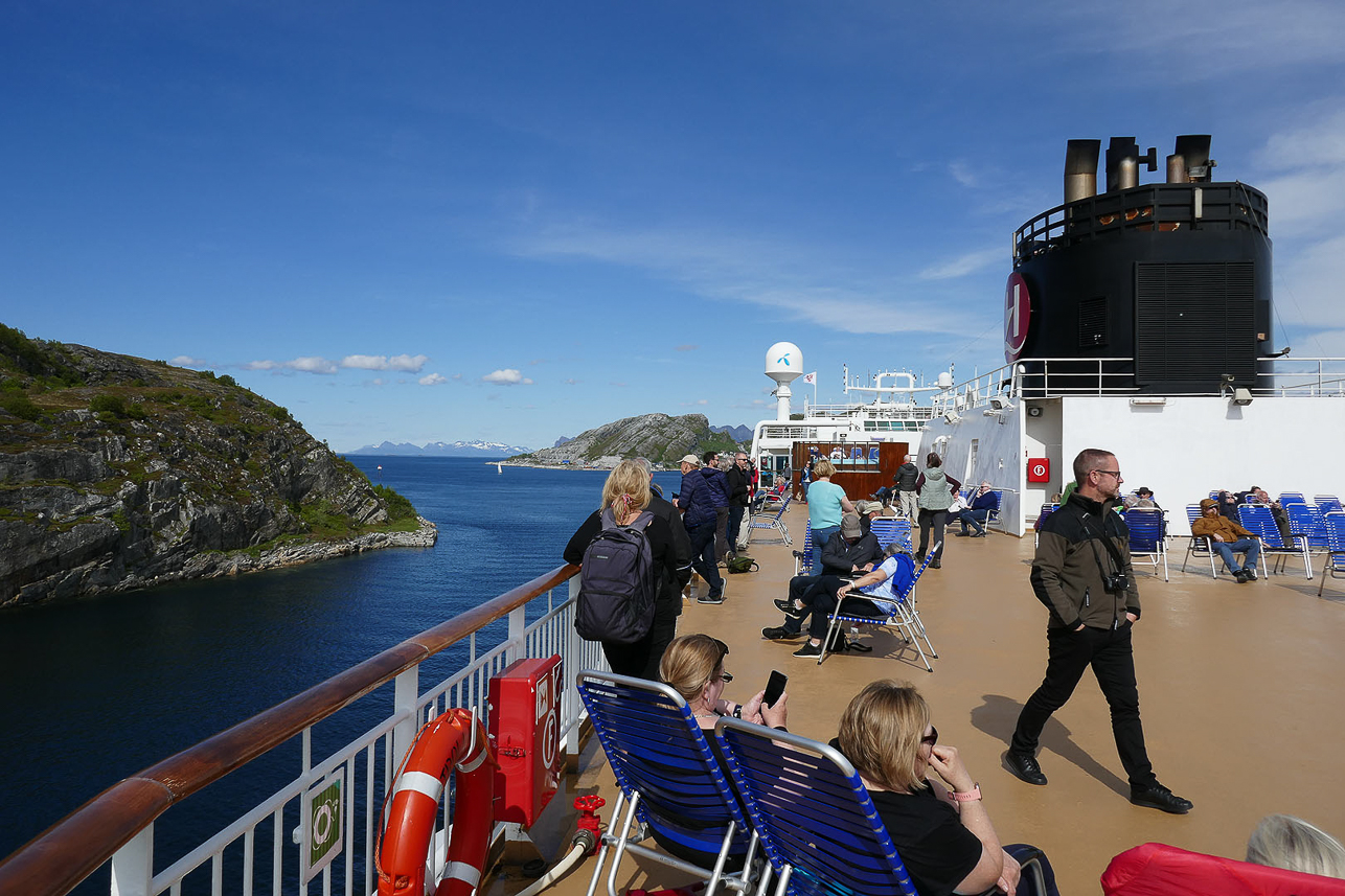 Hurtigruten m/s Trollfjord, narrow passage outside Bodö