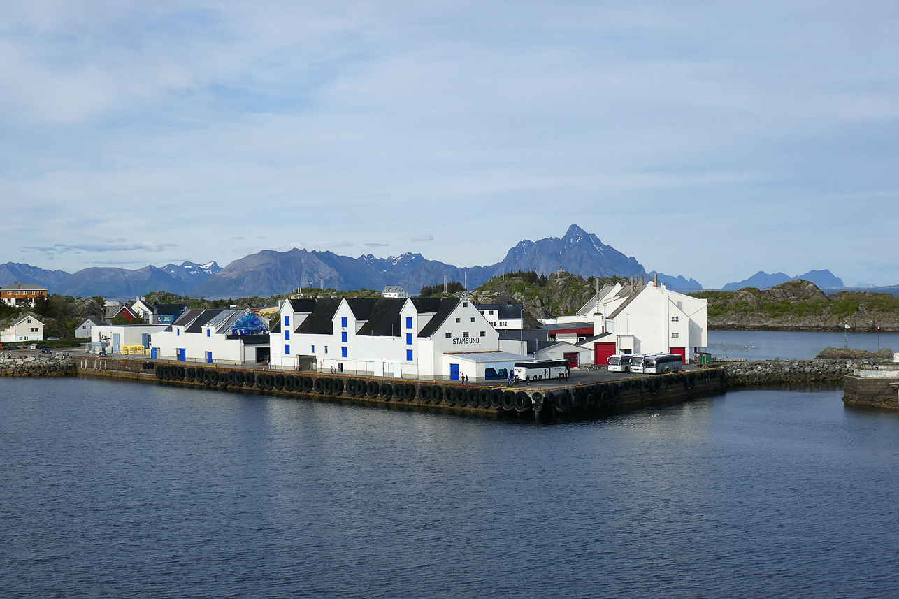 A short stop in Stamsund on Lofoten