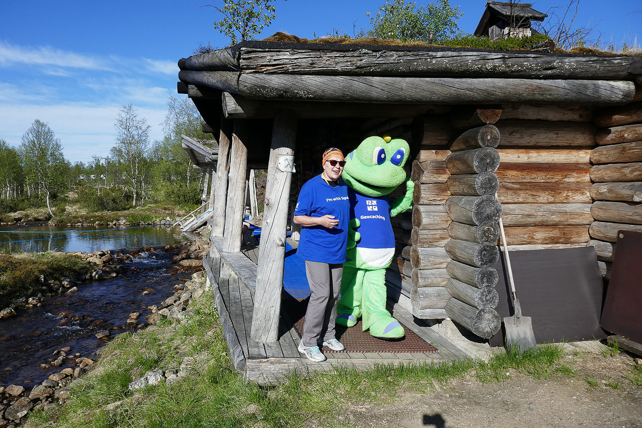 The mascot Signal the frog at the sauna