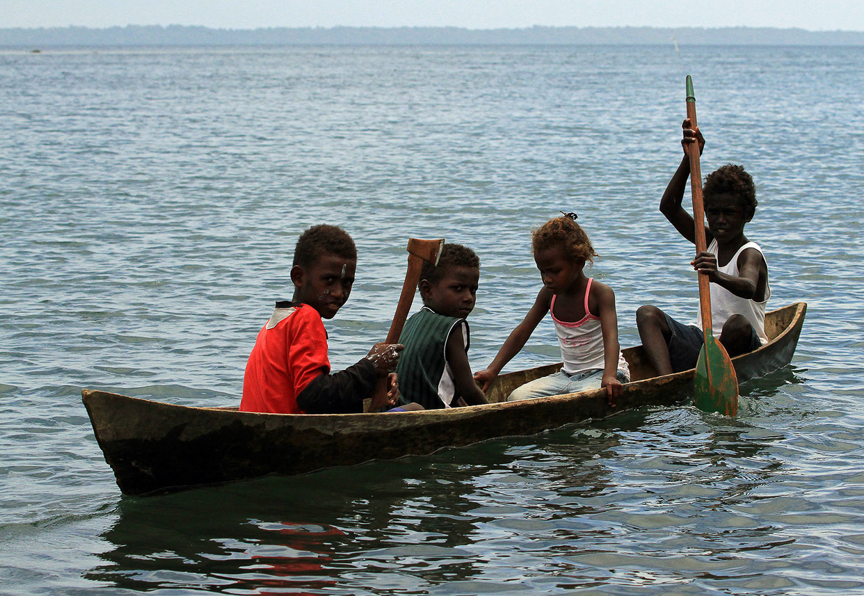 Children in canoe