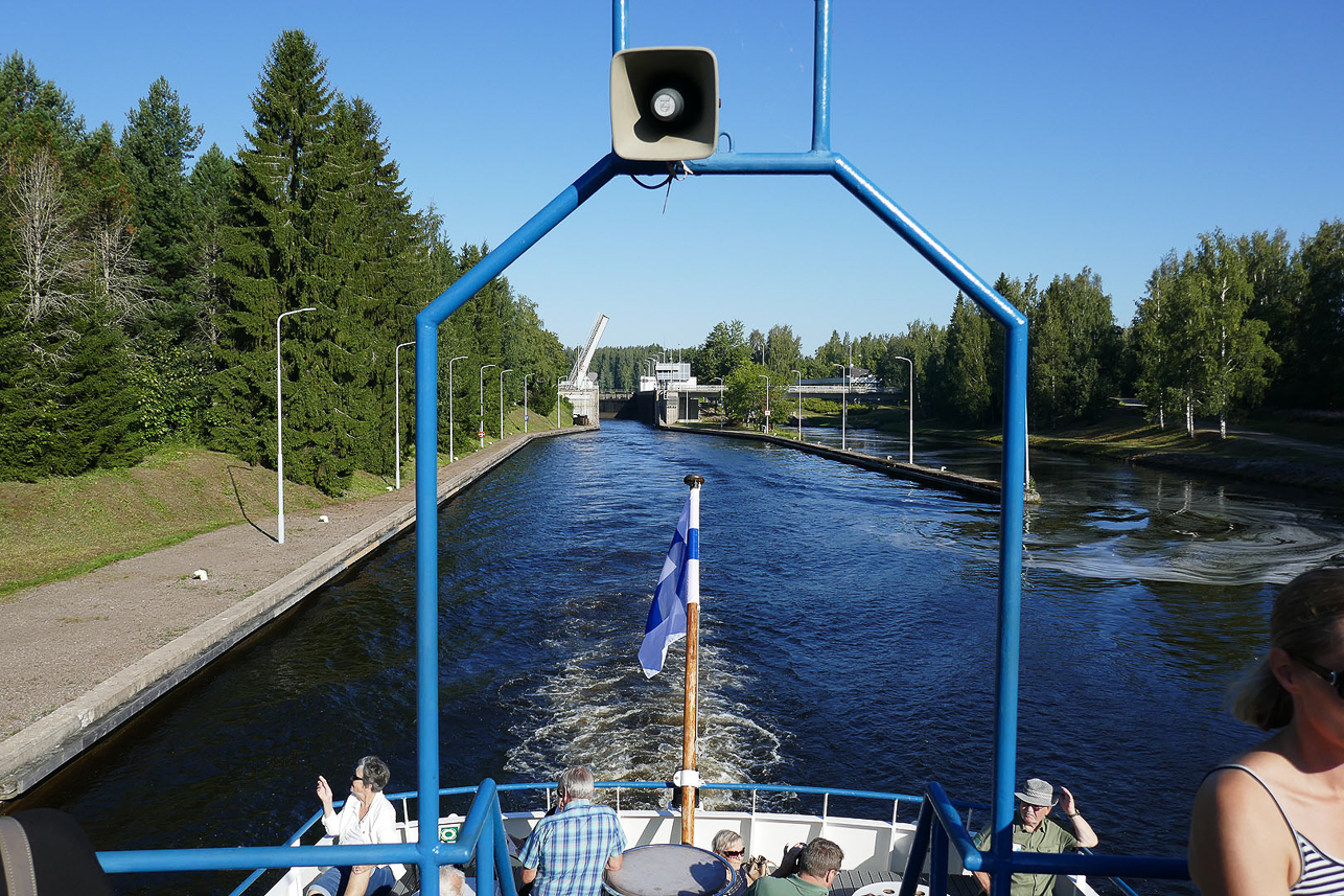 Leaving Mustola lock