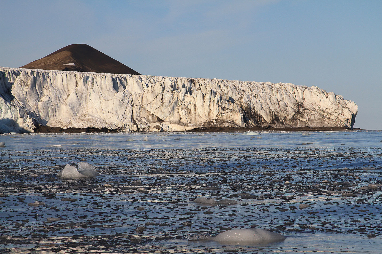 Glacier front.