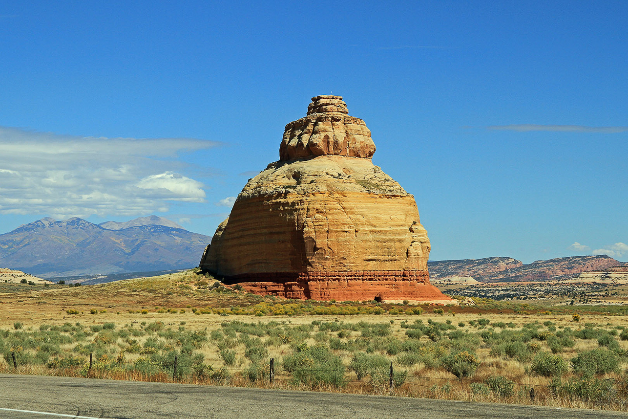 Church Rock north of Monticello