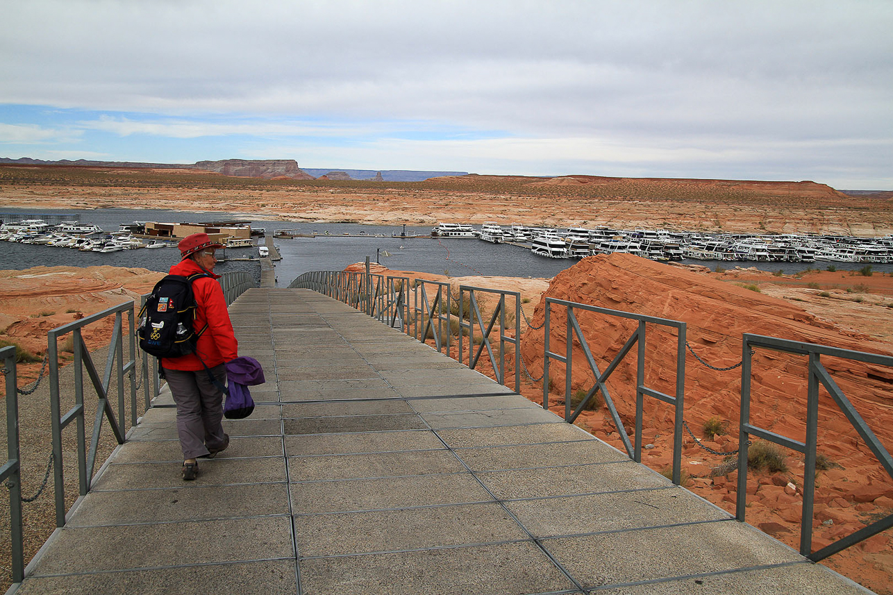 Gangway to Lake Powell, adapted to water level changes in the second largest man made reservoir in US