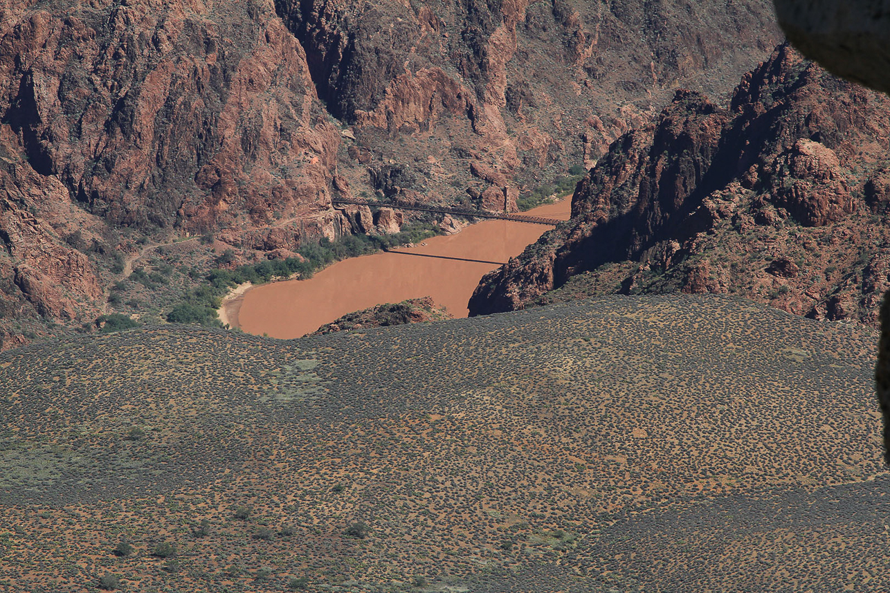 Bridge over Colorado River at the bottom of the Canyon (1500 m down from the rim)