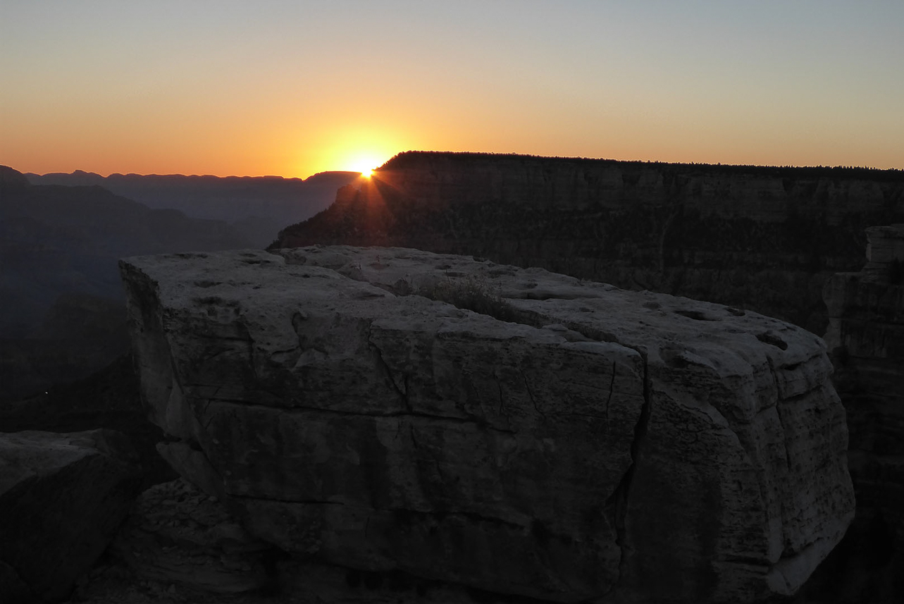 Grand Canyon, sunrise 0629